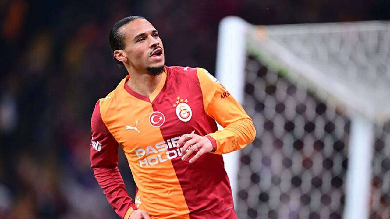 Galatasaray'da Okan Buruk'u tehdit eden futbolcu ortaya çıktı: Dursun Özbek acilen müdahale etsin! 12